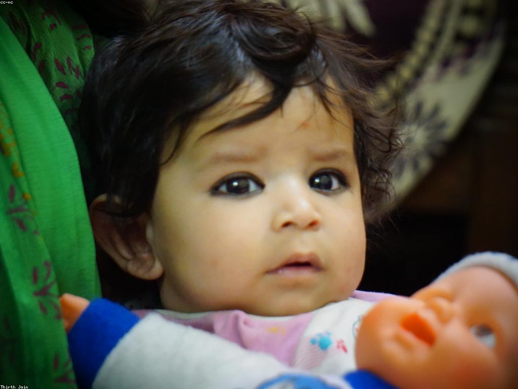 ចំណុចមើលថ្មីៗលើព័ត៌មានពេញនិយម